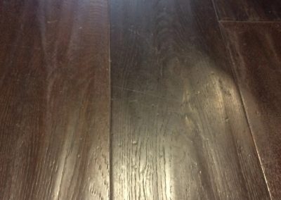 hard floor installation-close up of a wooden floor